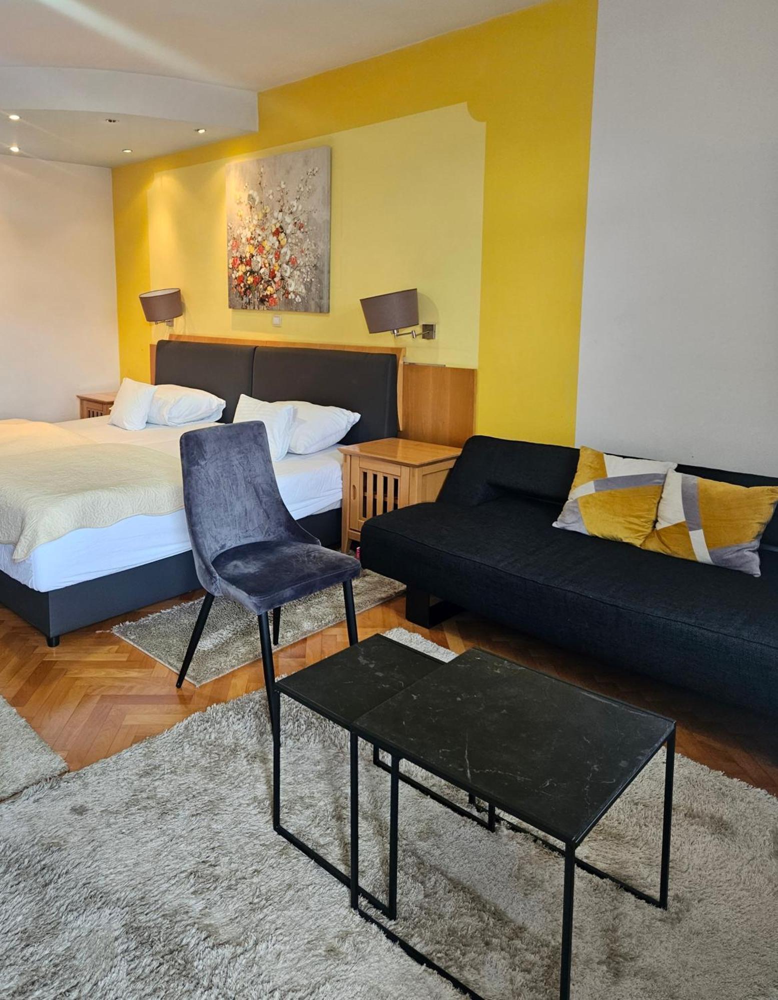 Hotel Millennium Όσιγιεκ Εξωτερικό φωτογραφία